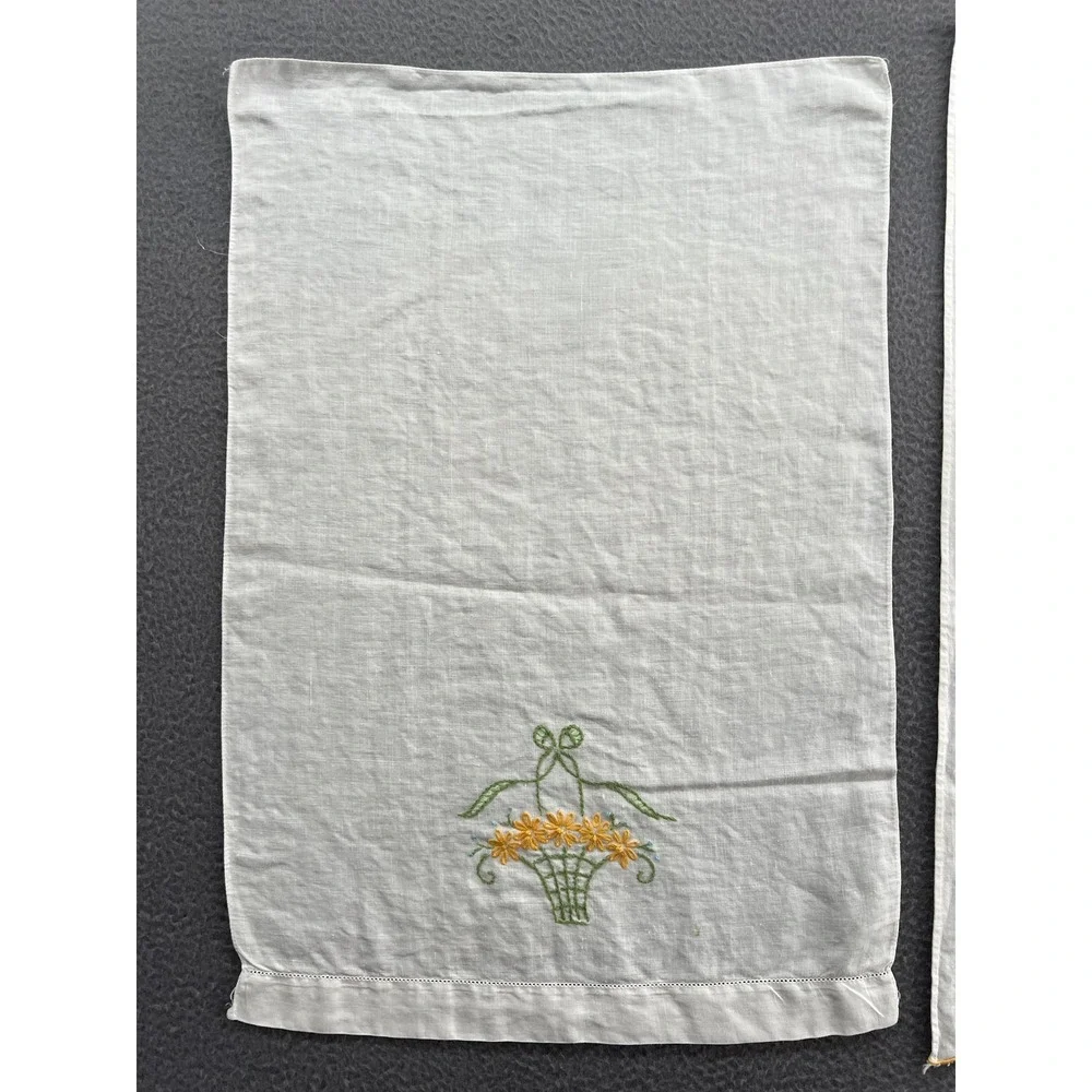 Vintage Hand Embroidered Linen Guest Towel Set Floral Basket Applique White 2pc
